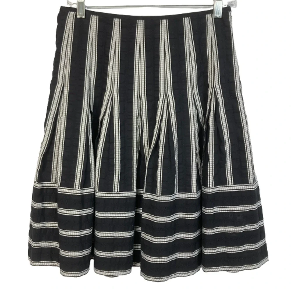 Talbots‎ Petites Skirt Womens Sz 2P Black White Striped Cotton Pleated A-Line